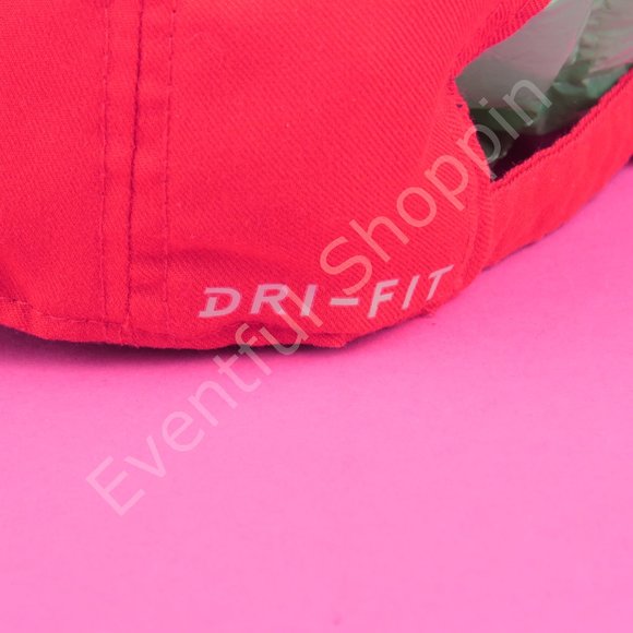 Nike Red Georgia Bulldogs Vault Swoosh Heritage 86 Adjustable Hat in Red - Picture 8 of 12